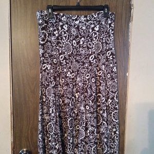 Sag Harbour rayon slightly flared bottom skirt